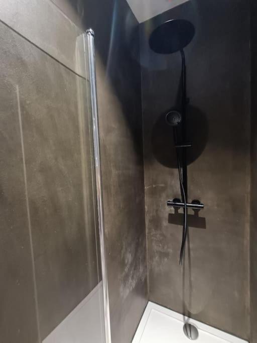 Modern App W. Authentic Features Apartment *